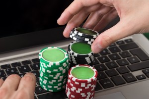 Online poker med marker